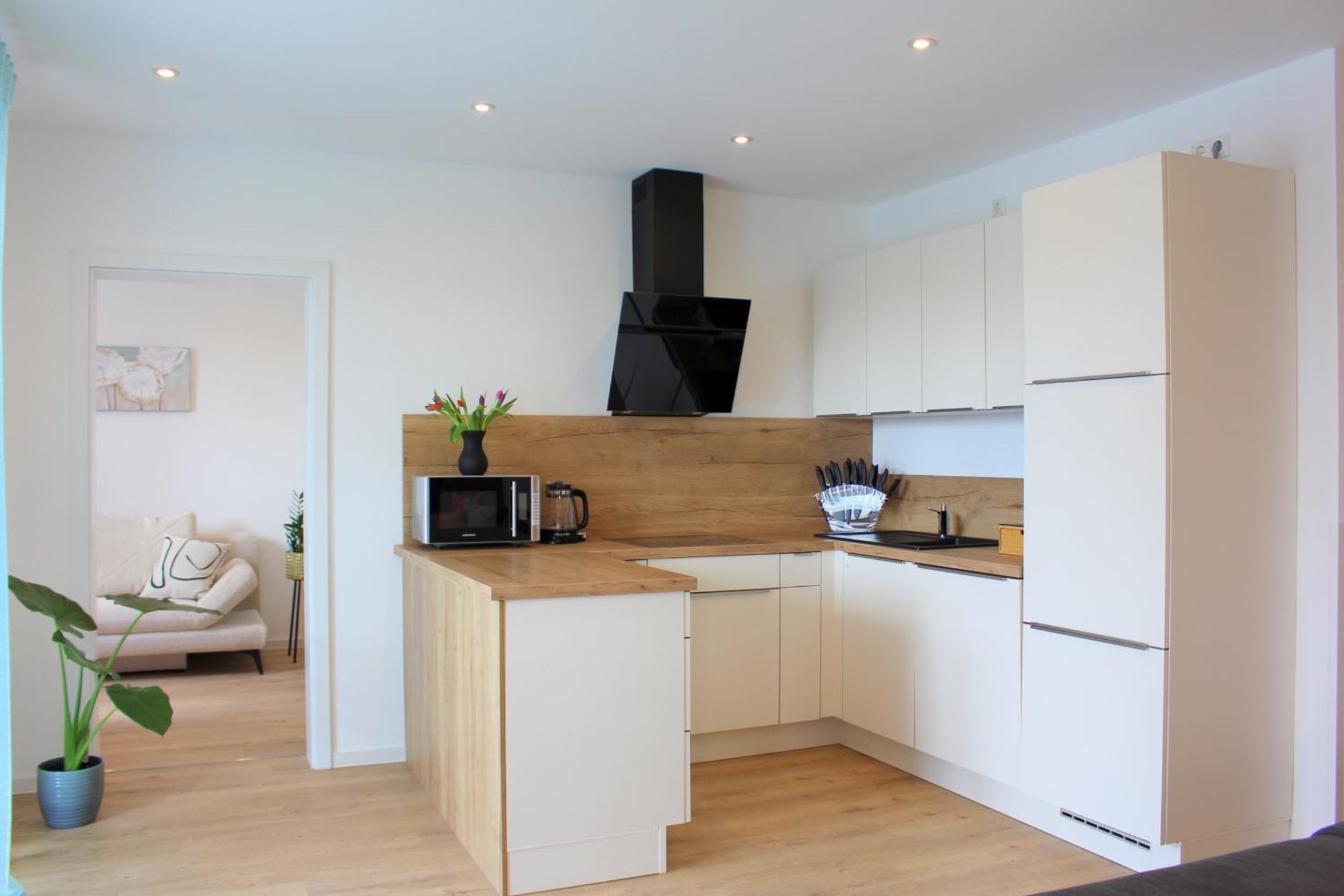 Apartment Mit Voll Ausgestatetter Kueche, Badewanne, Balkon, Parkplatz Vor Dem Haus, Ruhig Gelegen, Ada4 Кульмбах Экстерьер фото