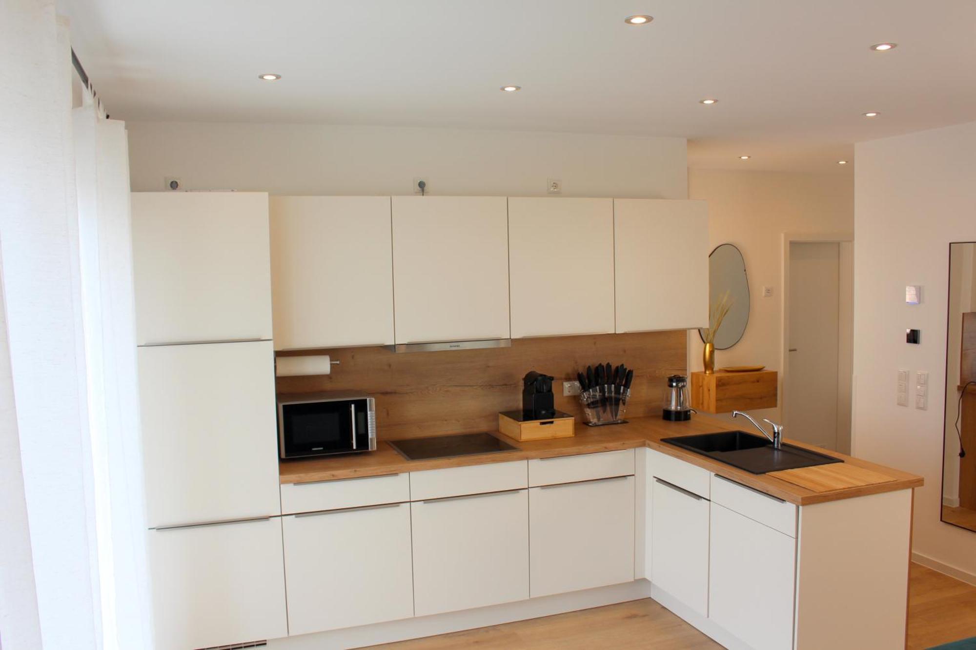 Apartment Mit Voll Ausgestatetter Kueche, Badewanne, Balkon, Parkplatz Vor Dem Haus, Ruhig Gelegen, Ada4 Кульмбах Экстерьер фото